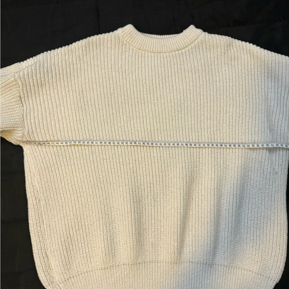 Knitted cream sweater size L - Picture 3 of 6
